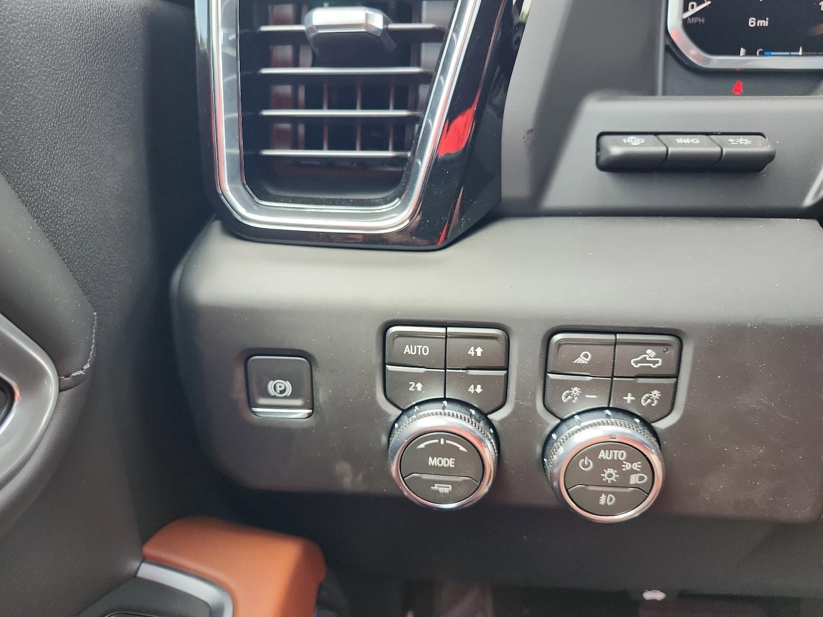 2026 GMC Sierra 2500 HD Crew Cab Standard Box 4-Wheel Drive Denali Ultimate
