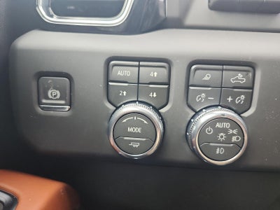 2026 GMC Sierra 2500 HD Crew Cab Standard Box 4-Wheel Drive Denali Ultimate