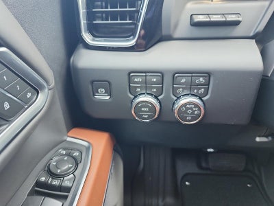 2026 GMC Sierra 2500 HD Crew Cab Standard Box 4-Wheel Drive Denali Ultimate