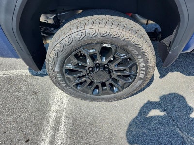 2026 GMC Sierra 2500 HD Crew Cab Standard Box 4-Wheel Drive Denali Ultimate