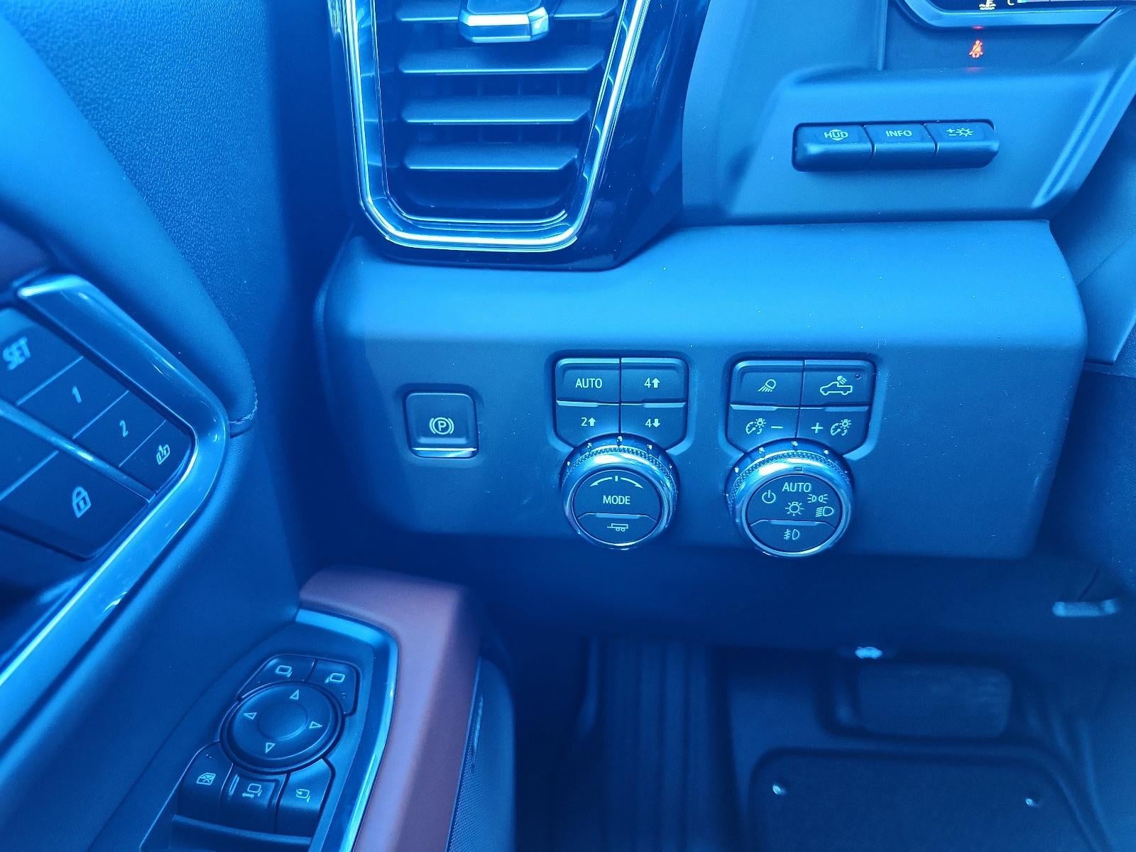 2026 GMC Sierra 2500 HD Crew Cab Standard Box 4-Wheel Drive Denali Ultimate