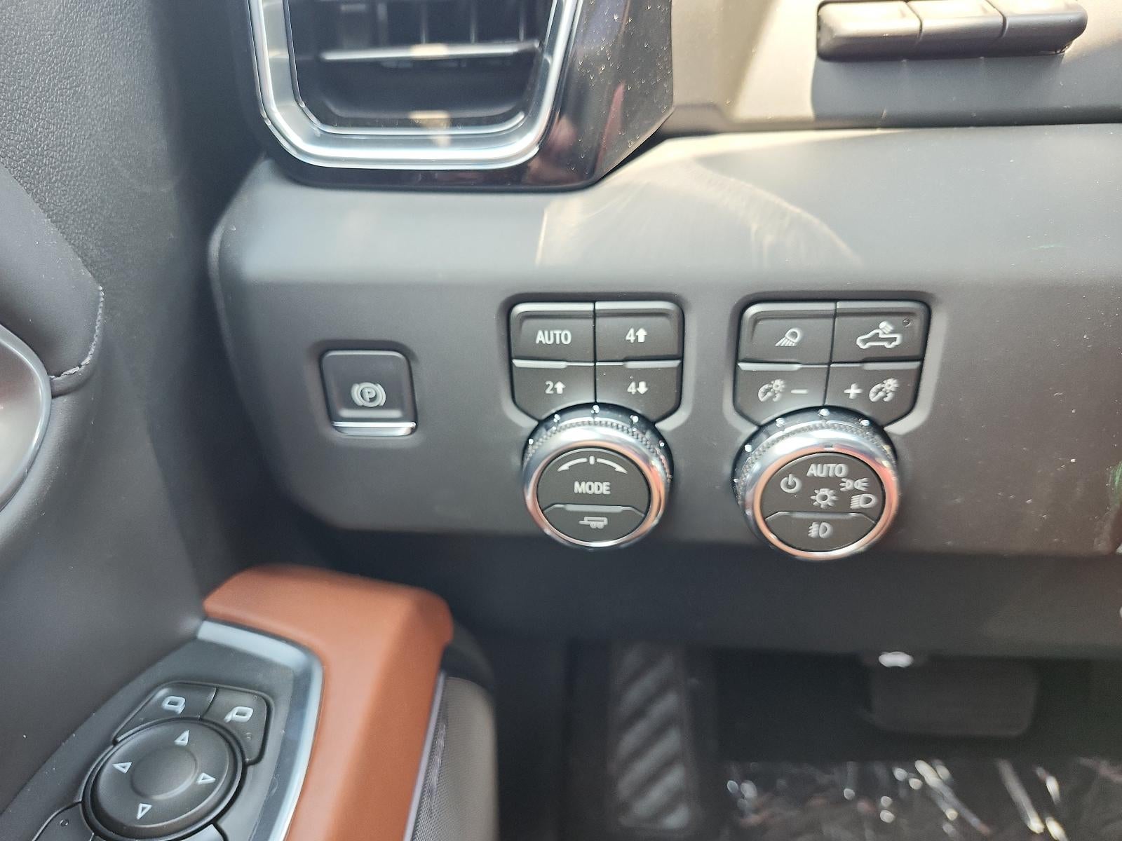 2026 GMC Sierra 2500 HD Crew Cab Standard Box 4-Wheel Drive Denali Ultimate