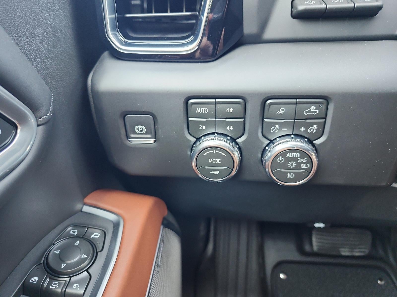 2026 GMC Sierra 2500 HD Crew Cab Standard Box 4-Wheel Drive Denali Ultimate
