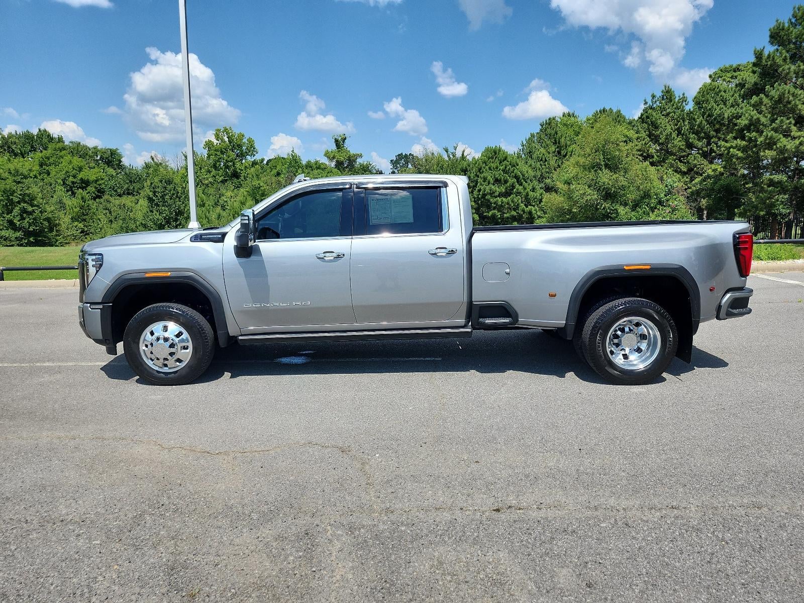 2025 GMC Sierra 3500 HD Denali Ultimate