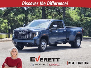 2026 GMC Sierra 3500 HD Crew Cab Long Box 4-Wheel Drive Denali Ultimate