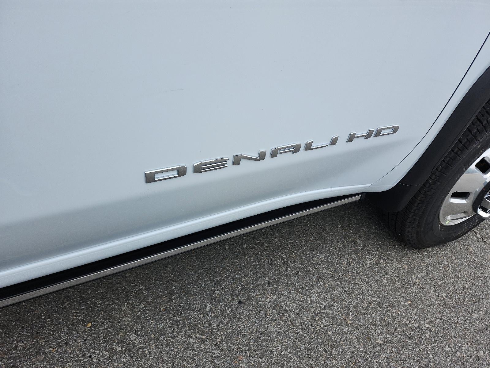 2026 GMC Sierra 3500 HD Crew Cab Long Box 4-Wheel Drive Denali Ultimate