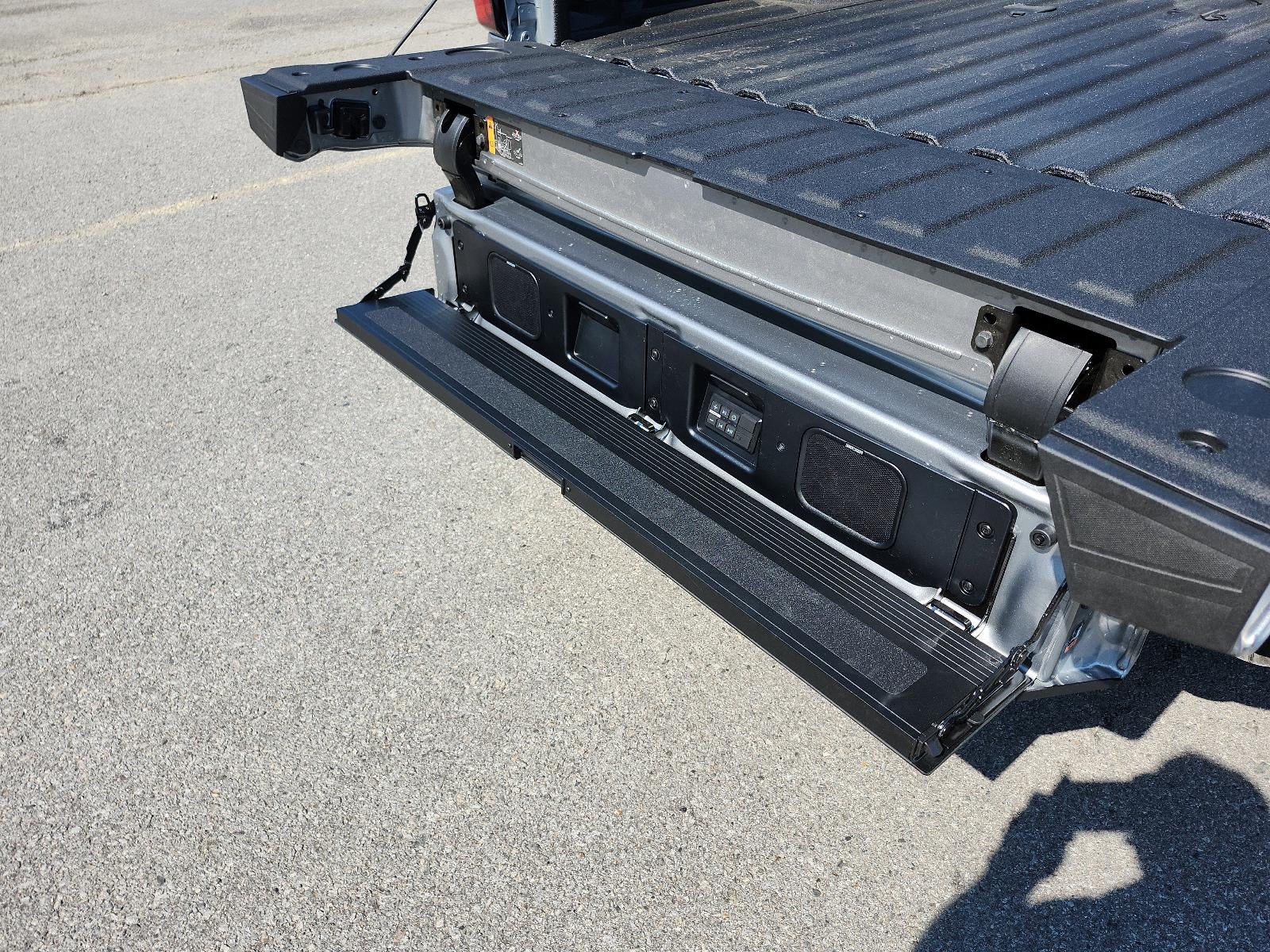 2026 GMC Sierra 3500 HD Crew Cab Long Box 4-Wheel Drive Denali Ultimate