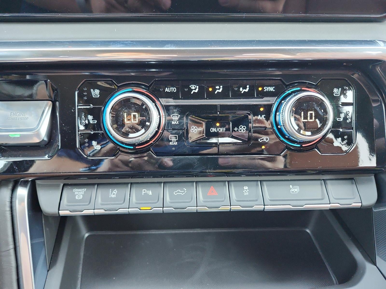 2026 GMC Sierra 3500 HD Crew Cab Long Box 4-Wheel Drive Denali Ultimate