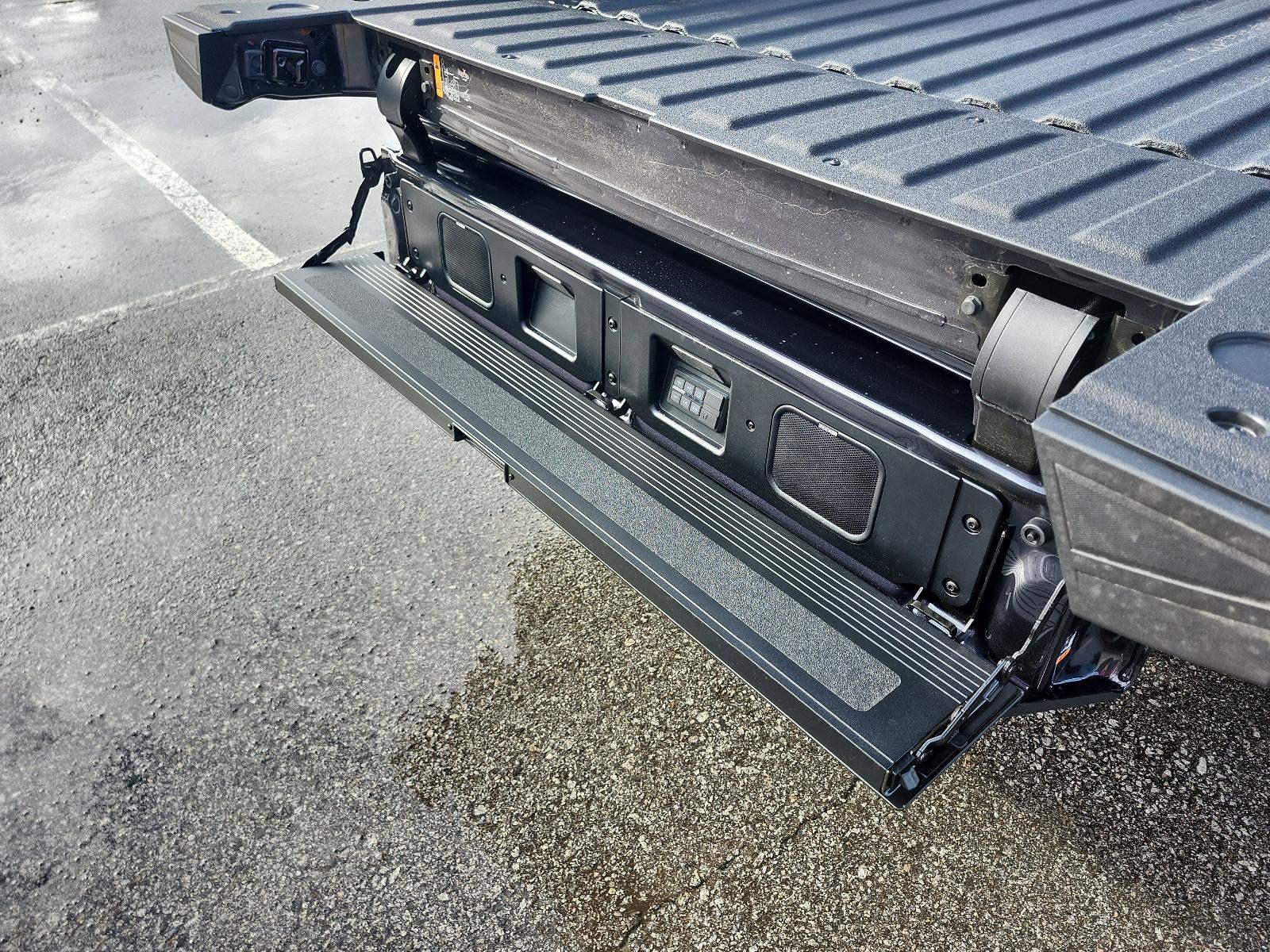 2026 GMC Sierra 3500 HD Crew Cab Long Box 4-Wheel Drive Denali Ultimate