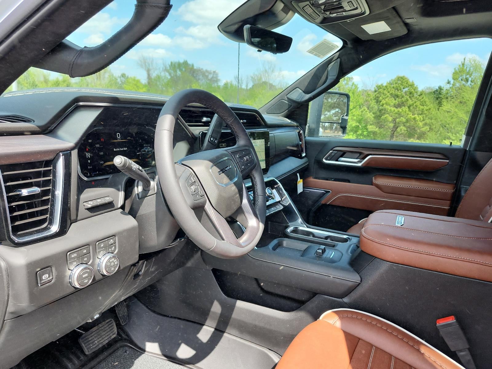 2026 GMC Sierra 3500 HD Crew Cab Long Box 4-Wheel Drive Denali Ultimate