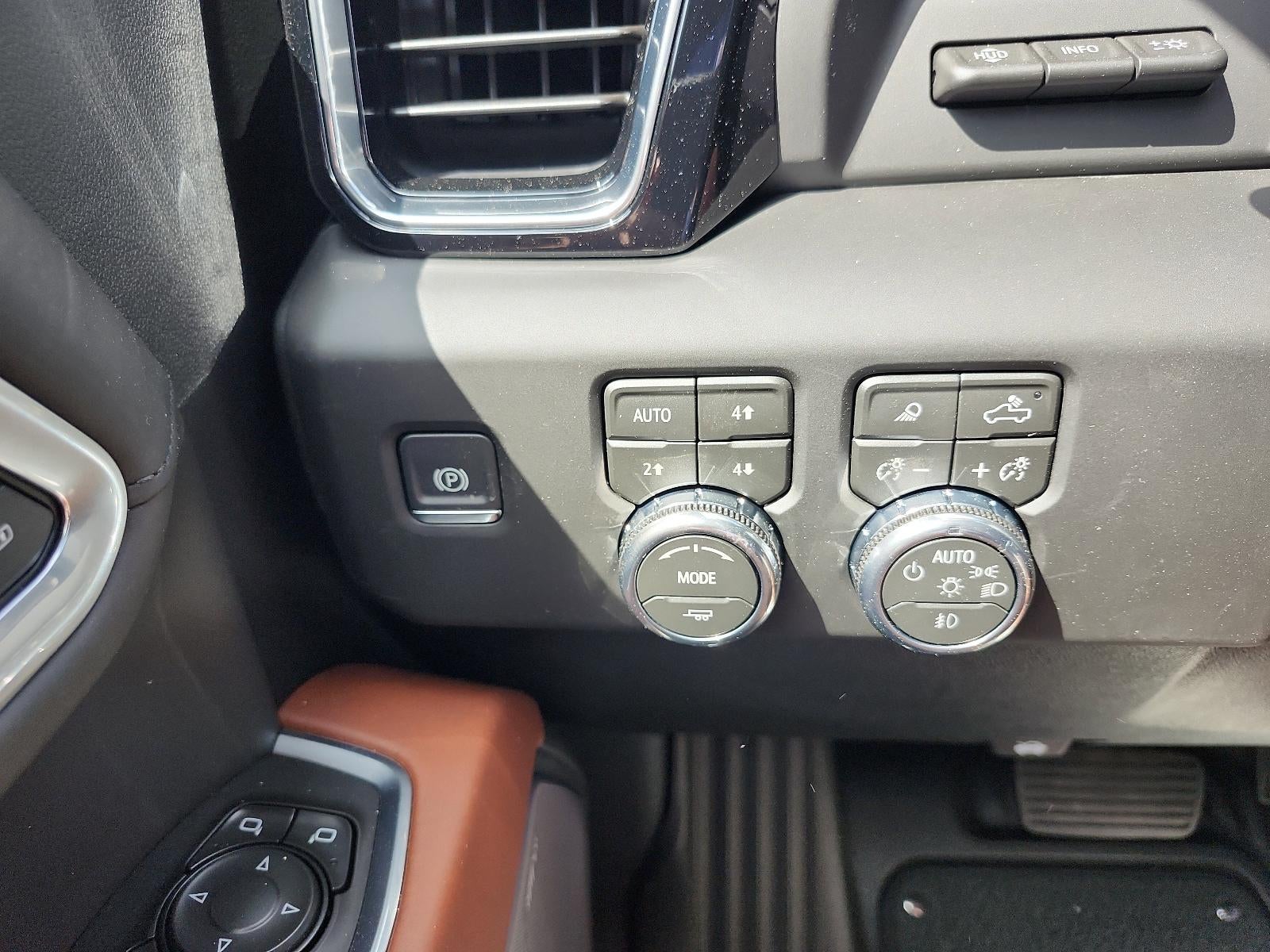 2026 GMC Sierra 3500 HD Crew Cab Long Box 4-Wheel Drive Denali Ultimate