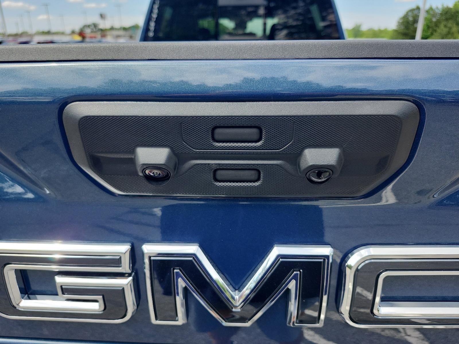 2026 GMC Sierra 3500 HD Crew Cab Long Box 4-Wheel Drive Denali Ultimate