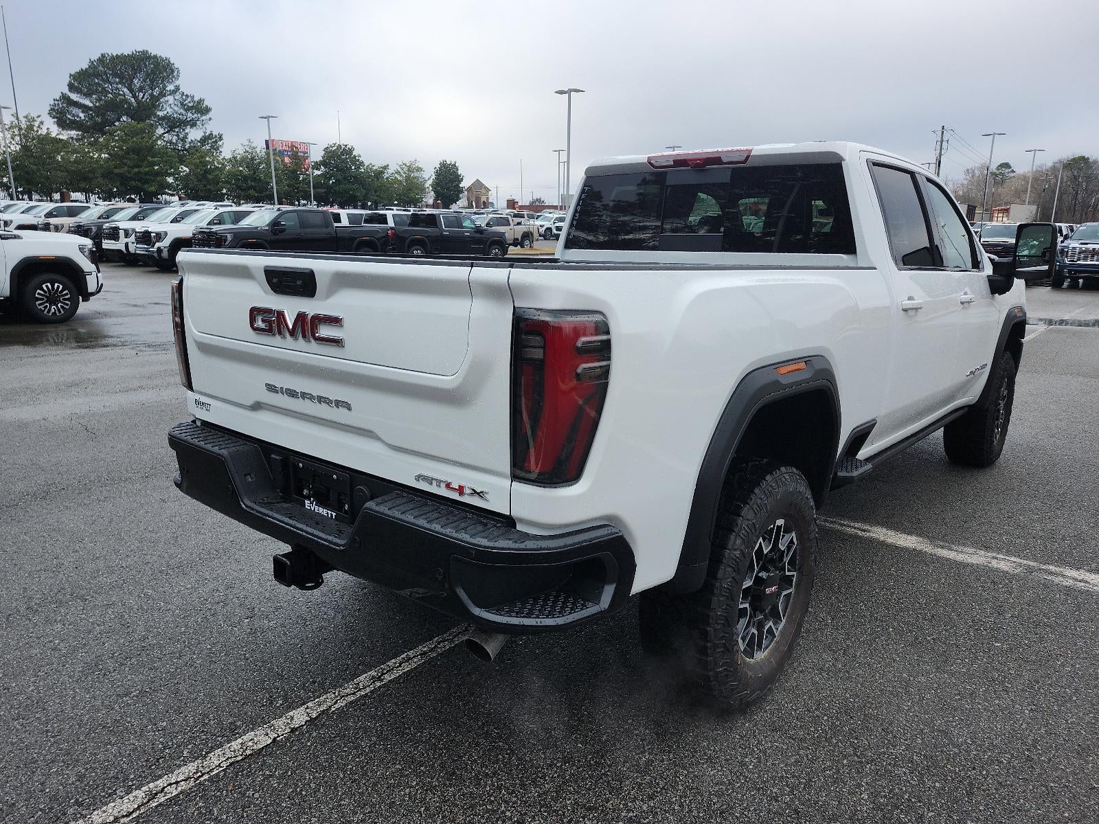 2026 GMC Sierra 2500 HD Crew Cab Standard Box 4-Wheel Drive AT4X