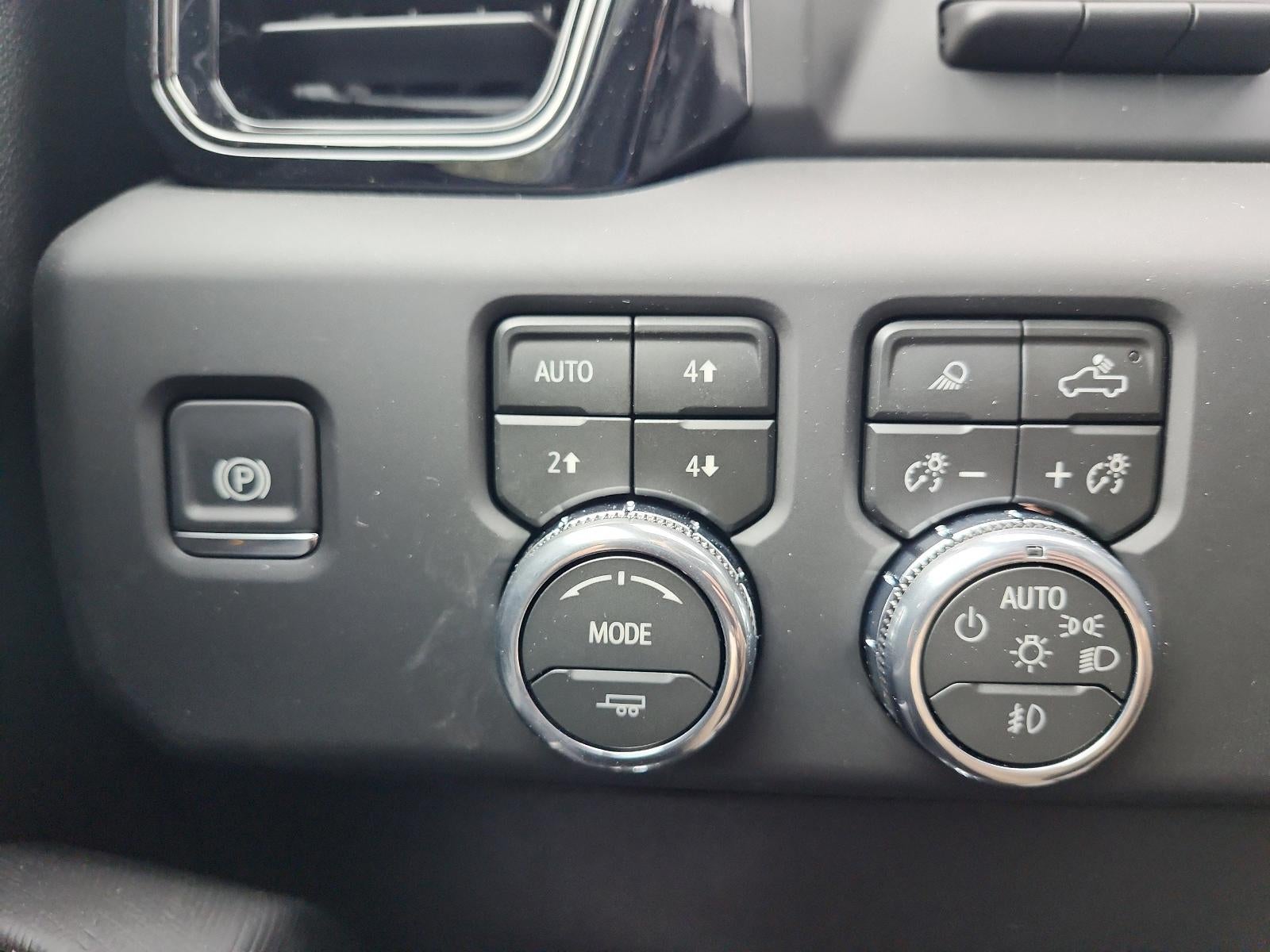 2026 GMC Sierra 2500 HD Crew Cab Standard Box 4-Wheel Drive AT4X