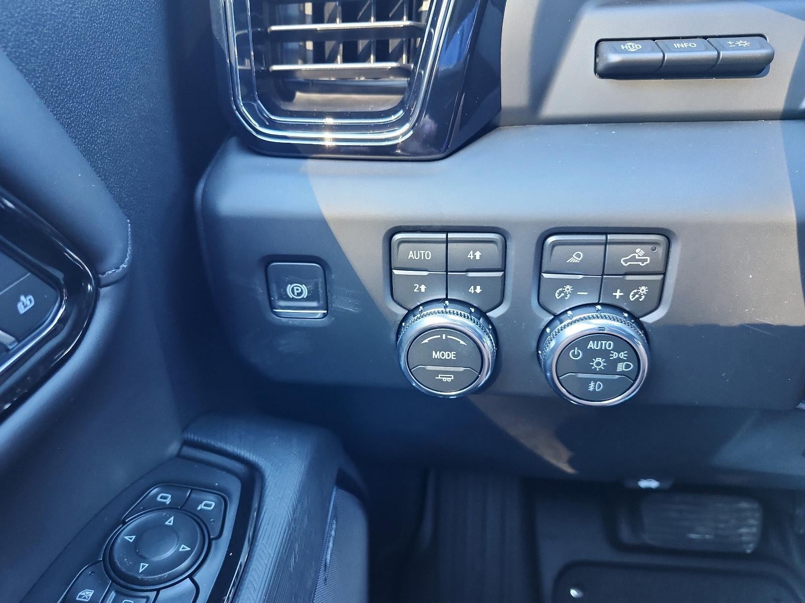 2026 GMC Sierra 2500 HD Crew Cab Standard Box 4-Wheel Drive AT4X