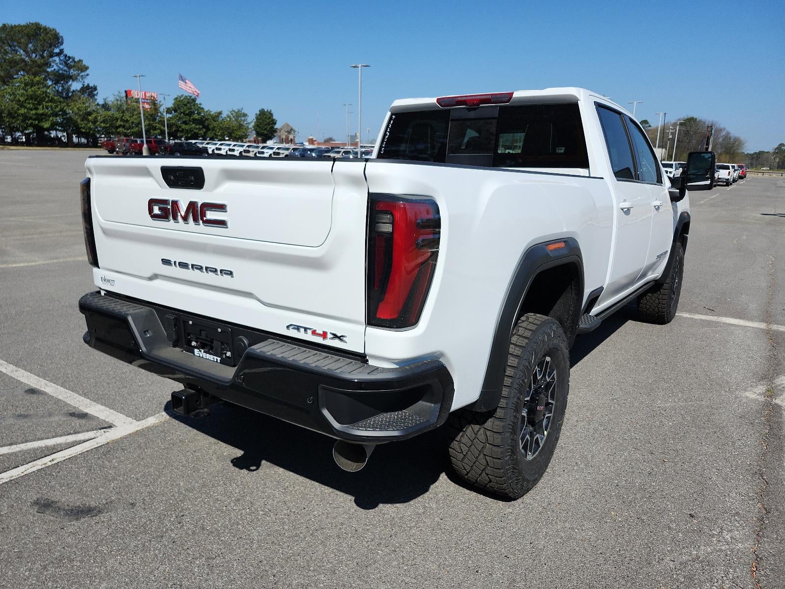 2026 GMC Sierra 2500 HD Crew Cab Standard Box 4-Wheel Drive AT4X