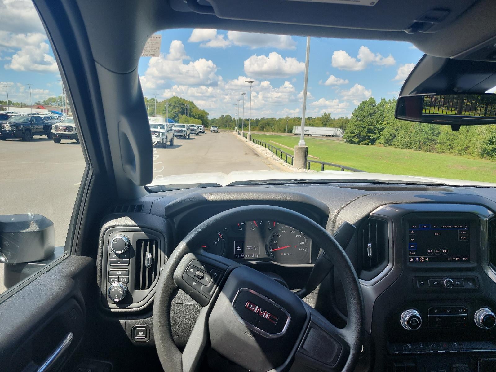 2024 GMC Sierra 2500 HD Pro