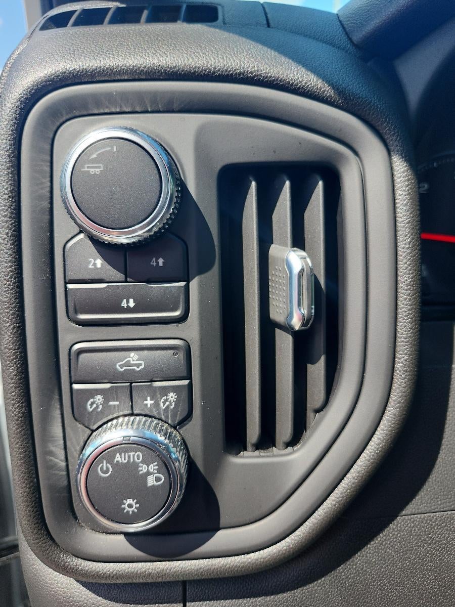 2024 GMC Sierra 2500 HD Pro