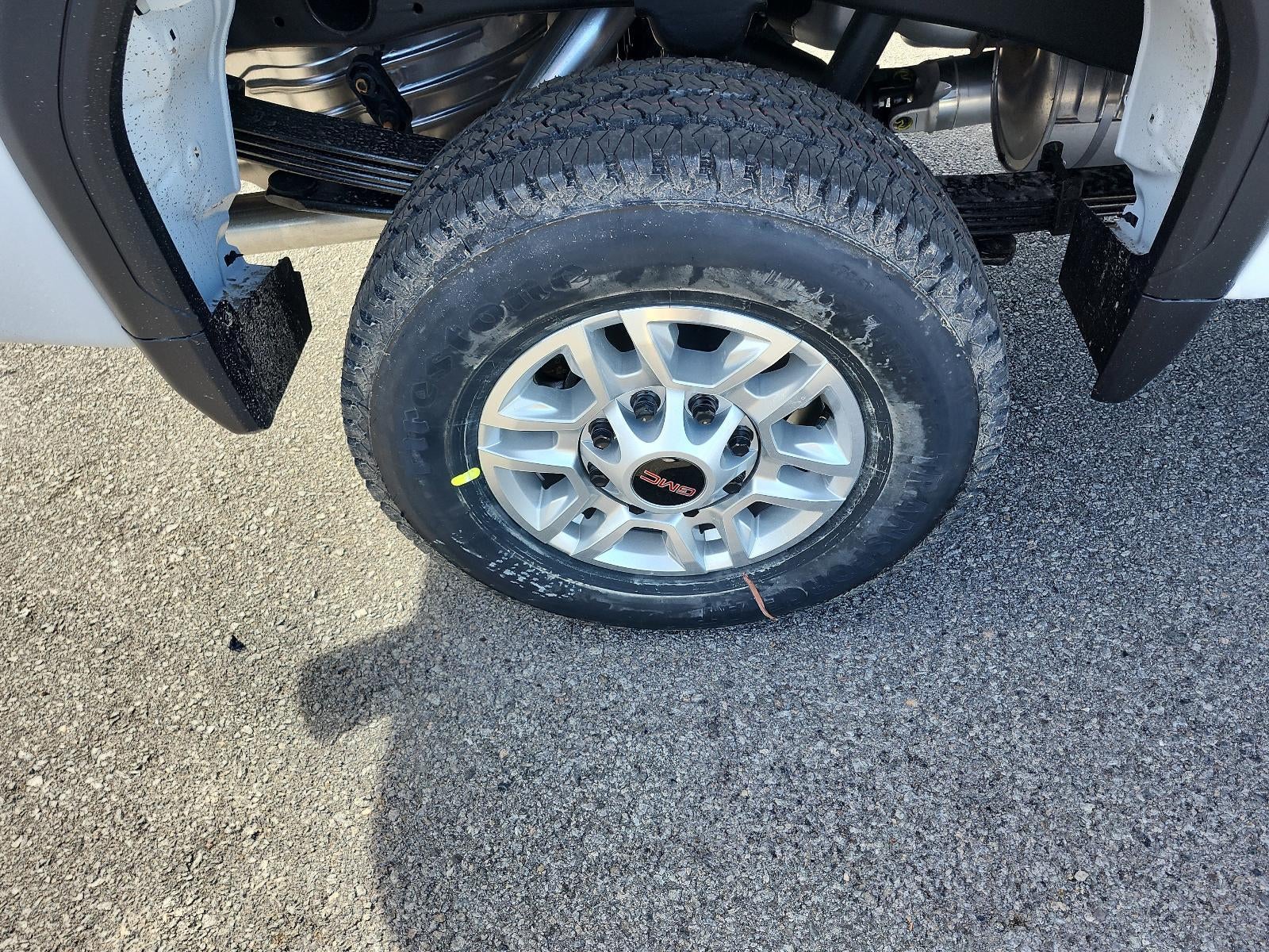 2026 GMC Sierra 2500 HD Double Cab Long Box 4-Wheel Drive Pro