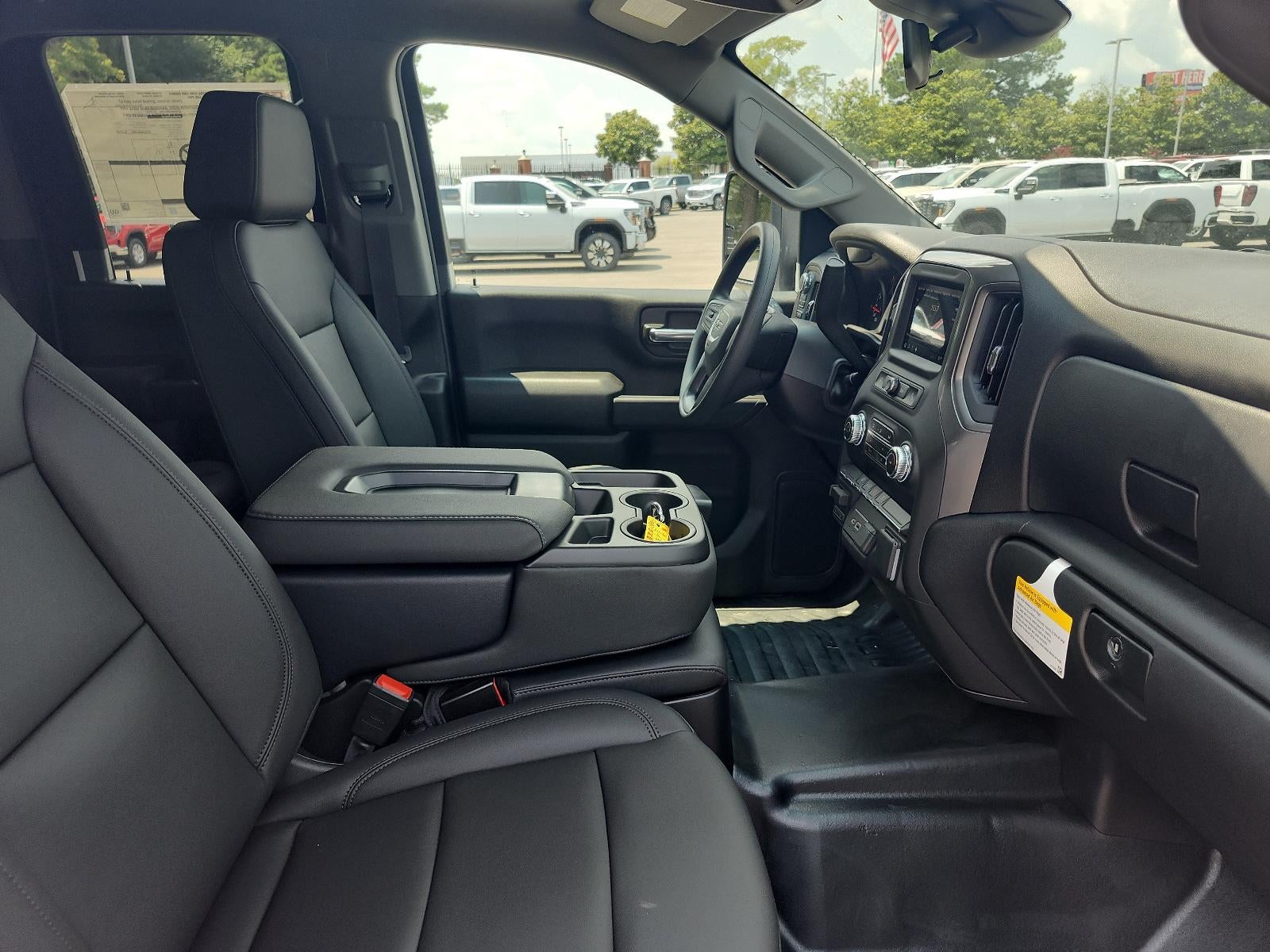 2026 GMC Sierra 2500 HD Double Cab Standard Box 4-Wheel Drive Pro