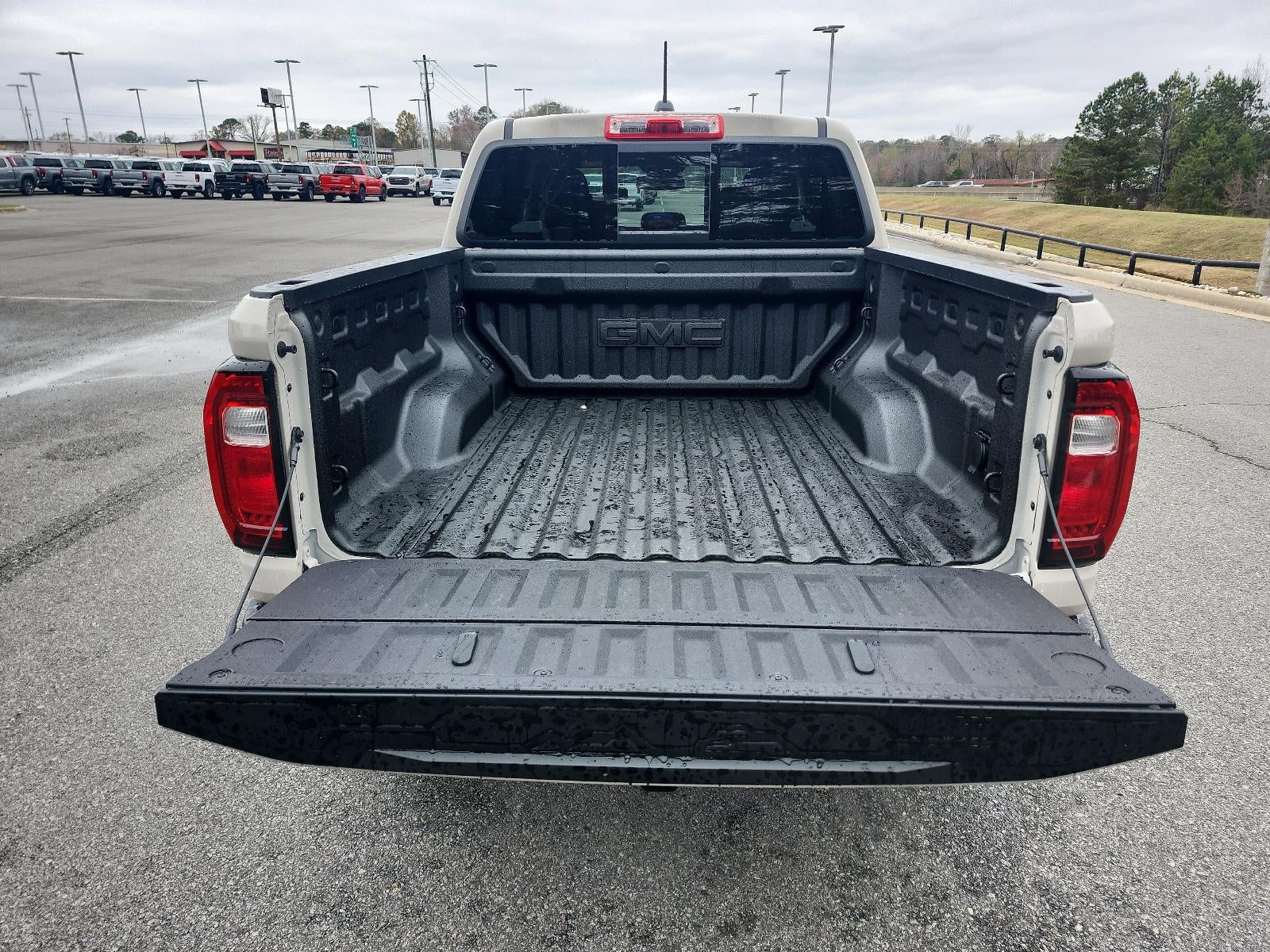 2026 GMC Canyon Crew Cab Short Box 2-Wheel Drive Elevation