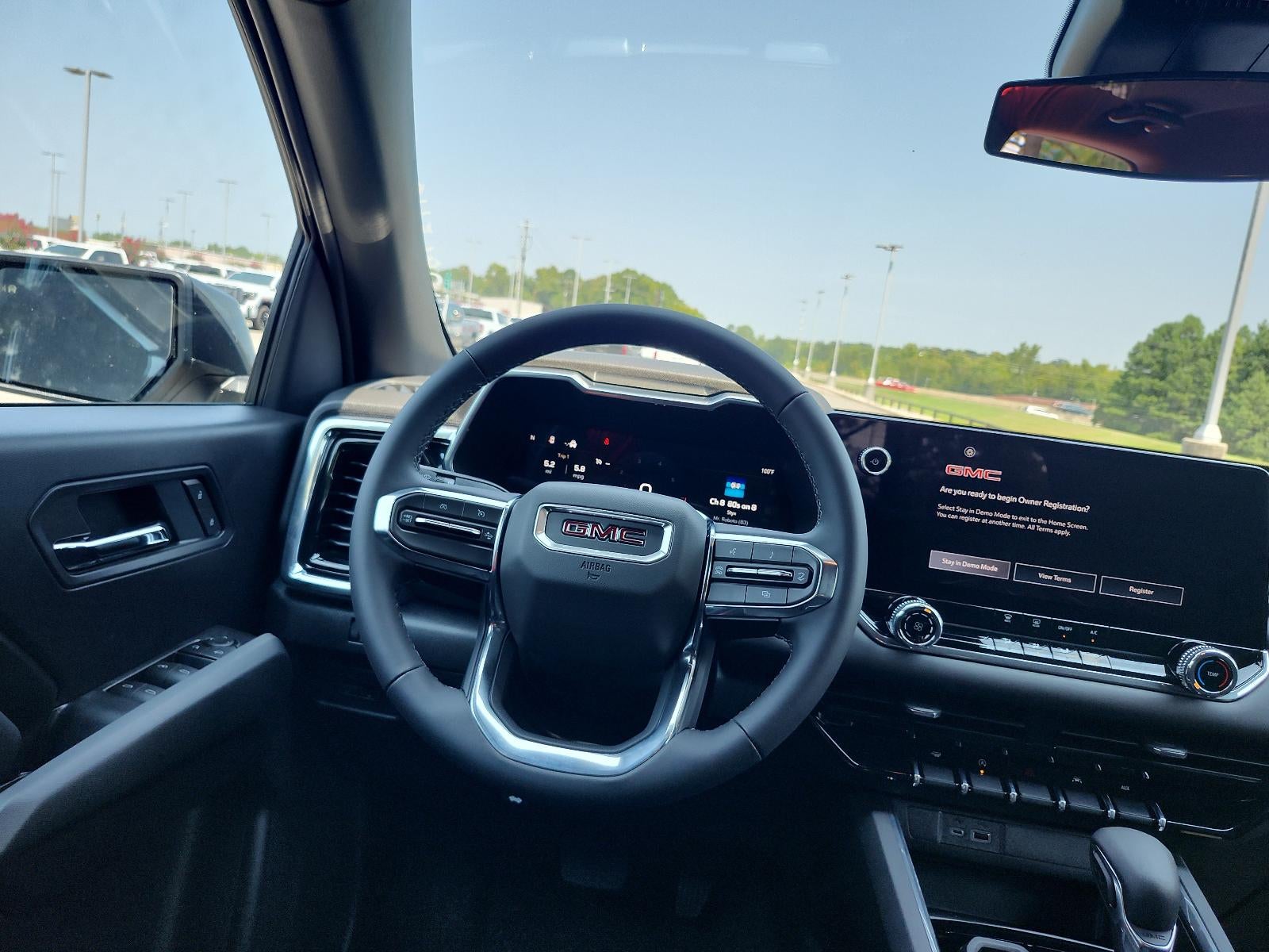 2026 GMC Canyon Crew Cab Short Box 2-Wheel Drive Elevation