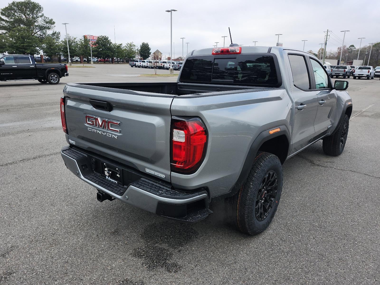 2026 GMC Canyon Crew Cab Short Box 2-Wheel Drive Elevation