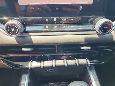 2026 GMC Canyon Crew Cab Short Box 2-Wheel Drive Elevation