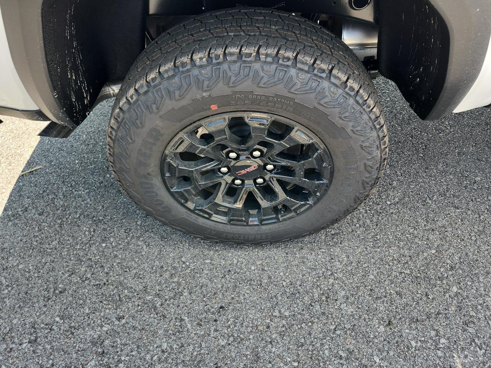 2026 GMC Canyon Crew Cab Short Box 2-Wheel Drive Elevation