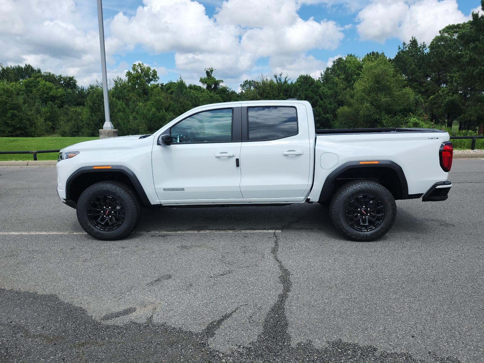 2026 GMC Canyon Crew Cab Short Box 4-Wheel Drive Elevation