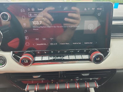 2025 GMC Canyon Crew Cab Short Box 4-Wheel Drive AT4