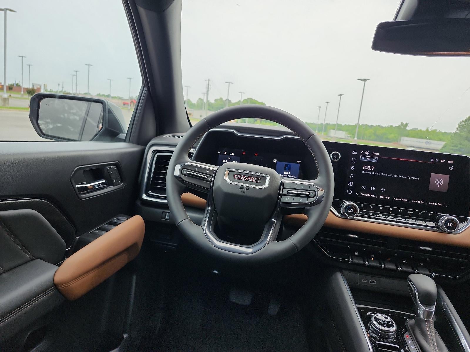 2025 GMC Canyon Crew Cab Short Box 4-Wheel Drive AT4