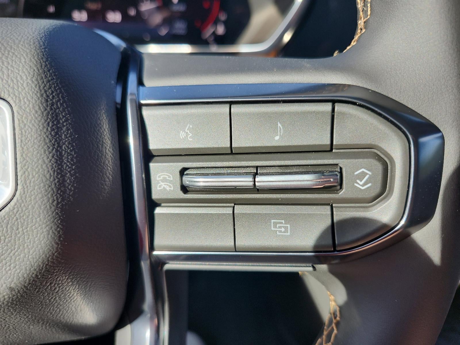 2026 GMC Canyon Crew Cab Short Box 4-Wheel Drive AT4