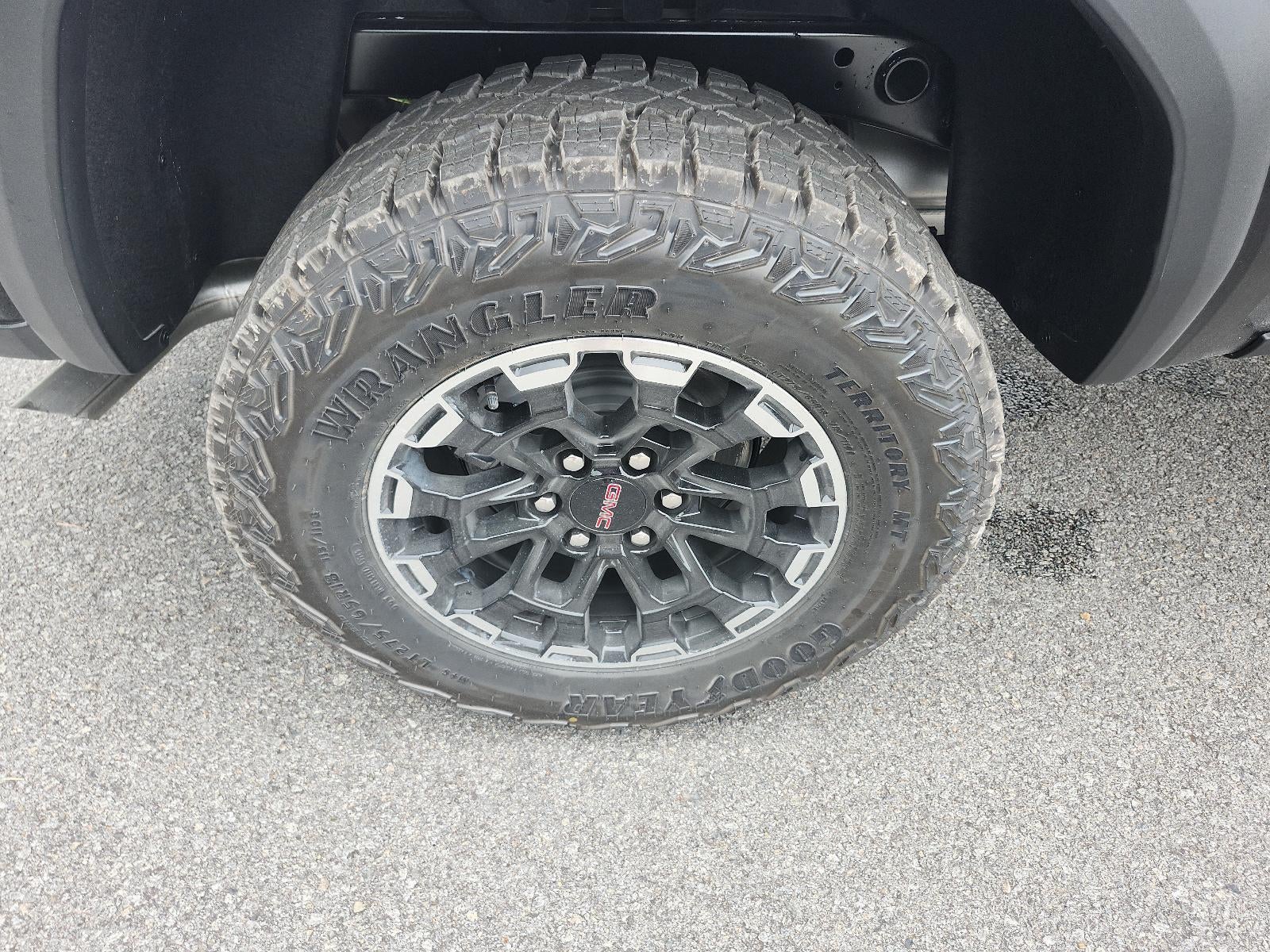 2026 GMC Canyon Crew Cab Short Box 4-Wheel Drive AT4