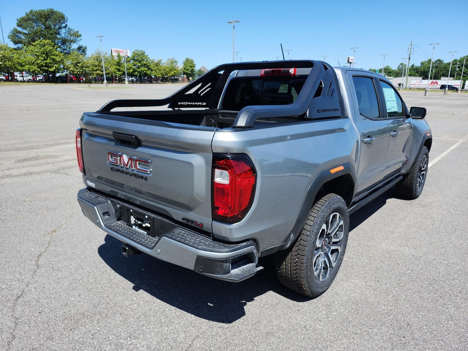 2025 GMC Canyon Crew Cab Short Box 4-Wheel Drive AT4