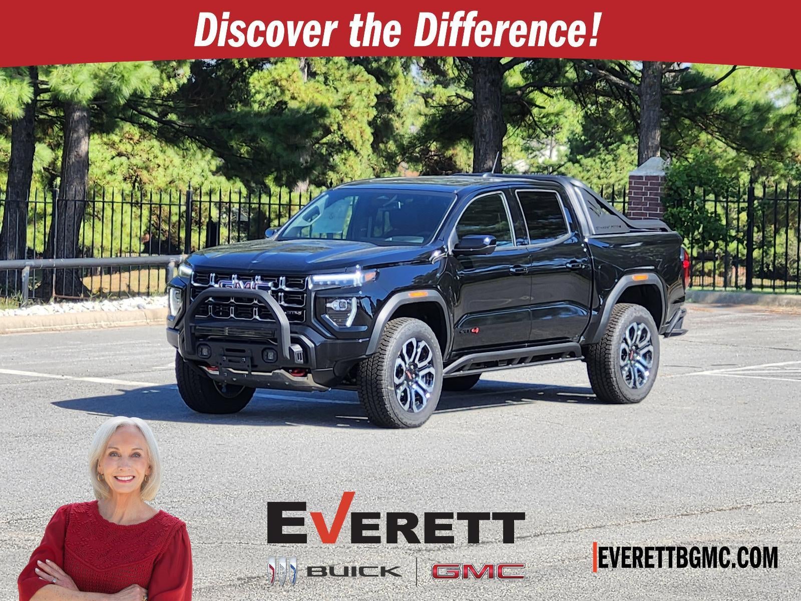 2025 GMC Canyon Crew Cab Short Box 4-Wheel Drive AT4