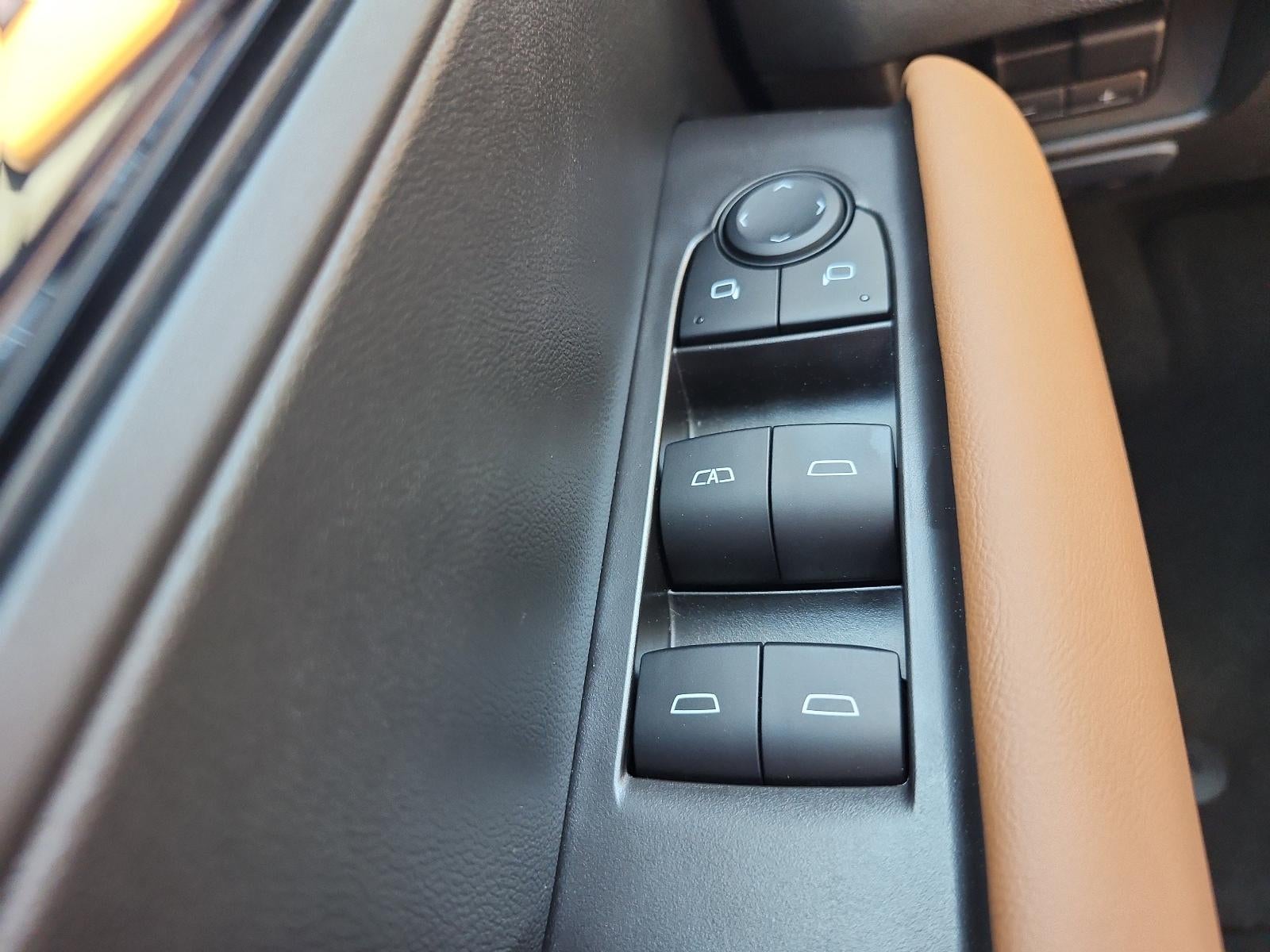 2025 GMC Canyon 4WD AT4