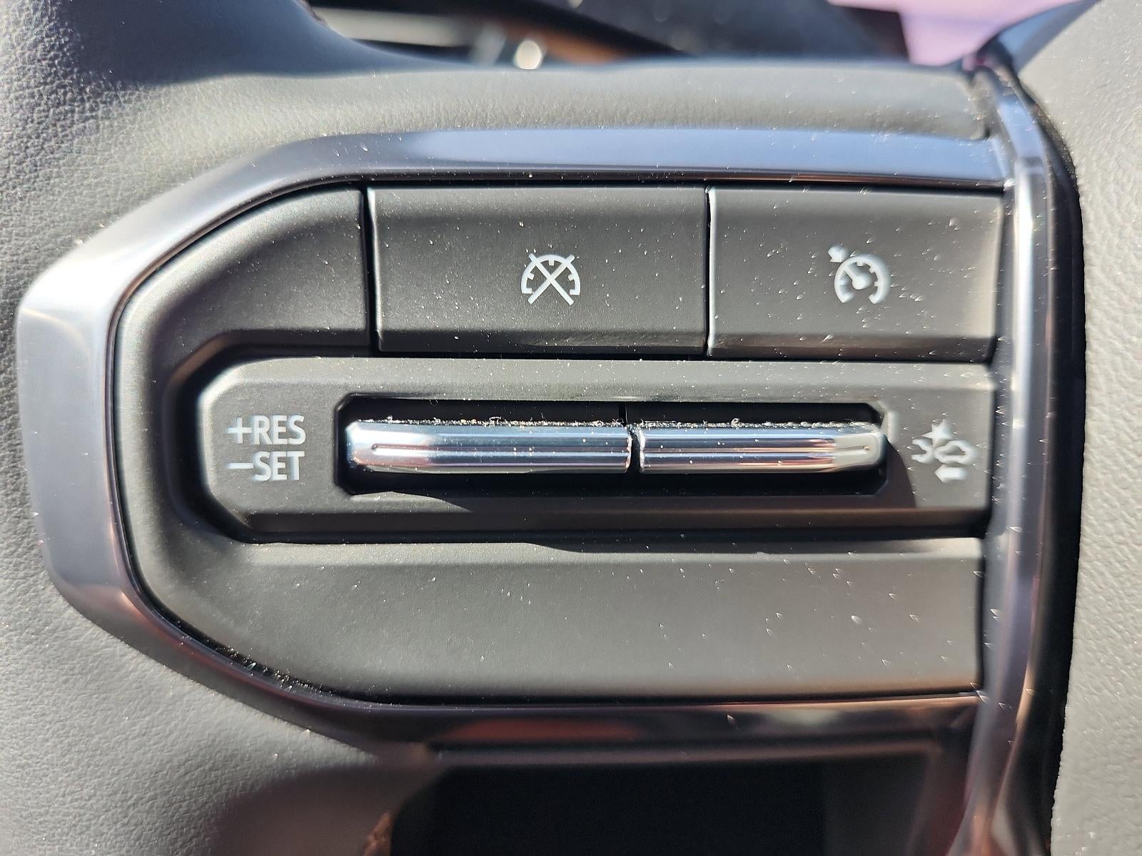 2025 GMC Canyon 4WD AT4