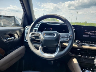 2026 GMC Canyon Crew Cab Short Box 4-Wheel Drive Denali