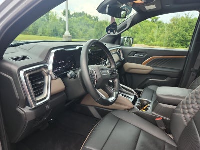 2025 GMC Canyon 4WD Denali