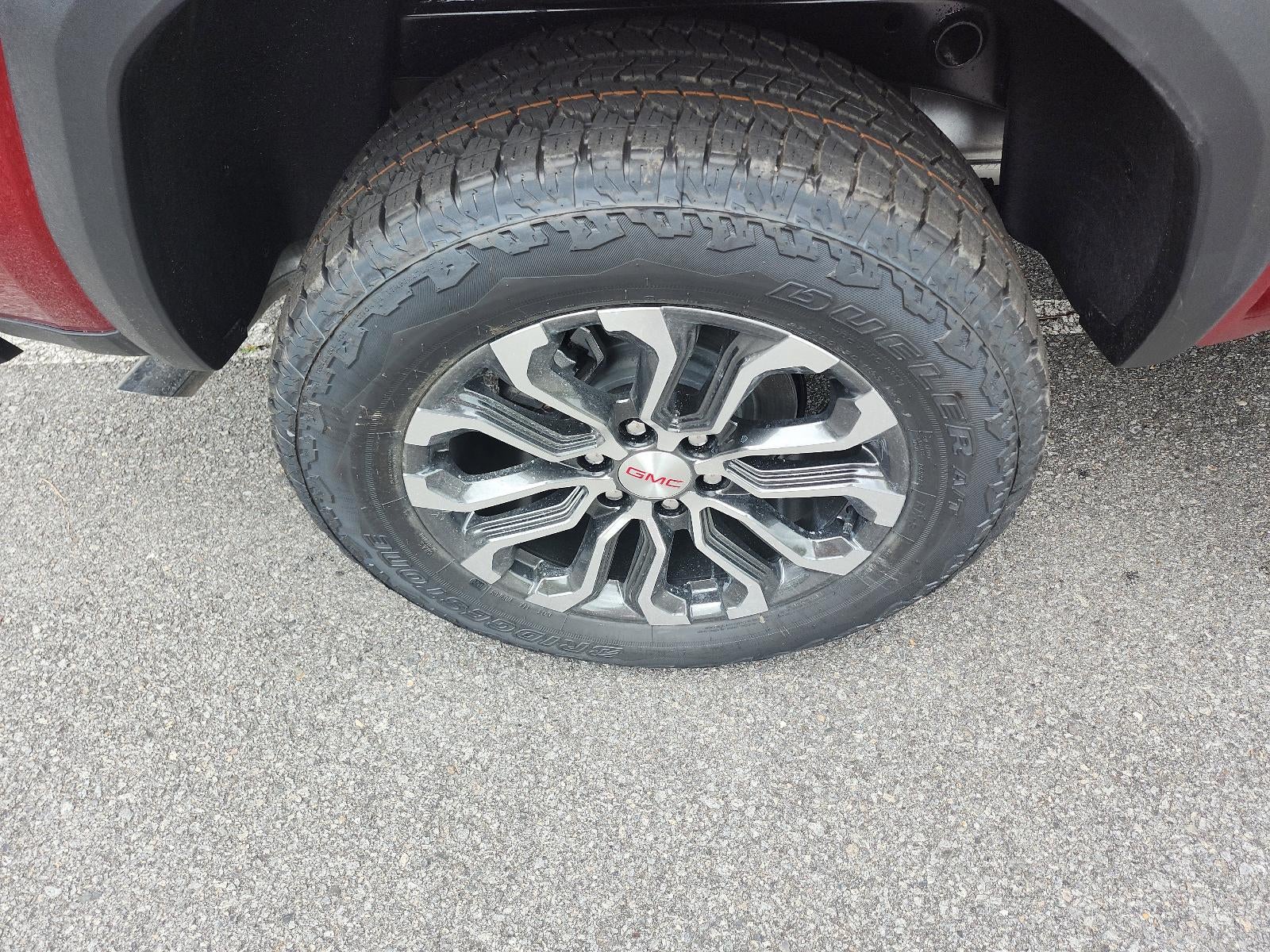 2026 GMC Canyon Crew Cab Short Box 4-Wheel Drive Denali