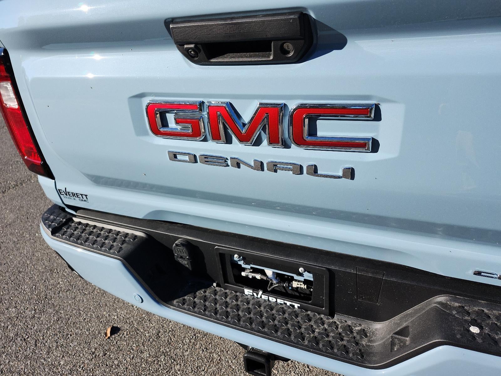 2026 GMC Canyon Crew Cab Short Box 4-Wheel Drive Denali