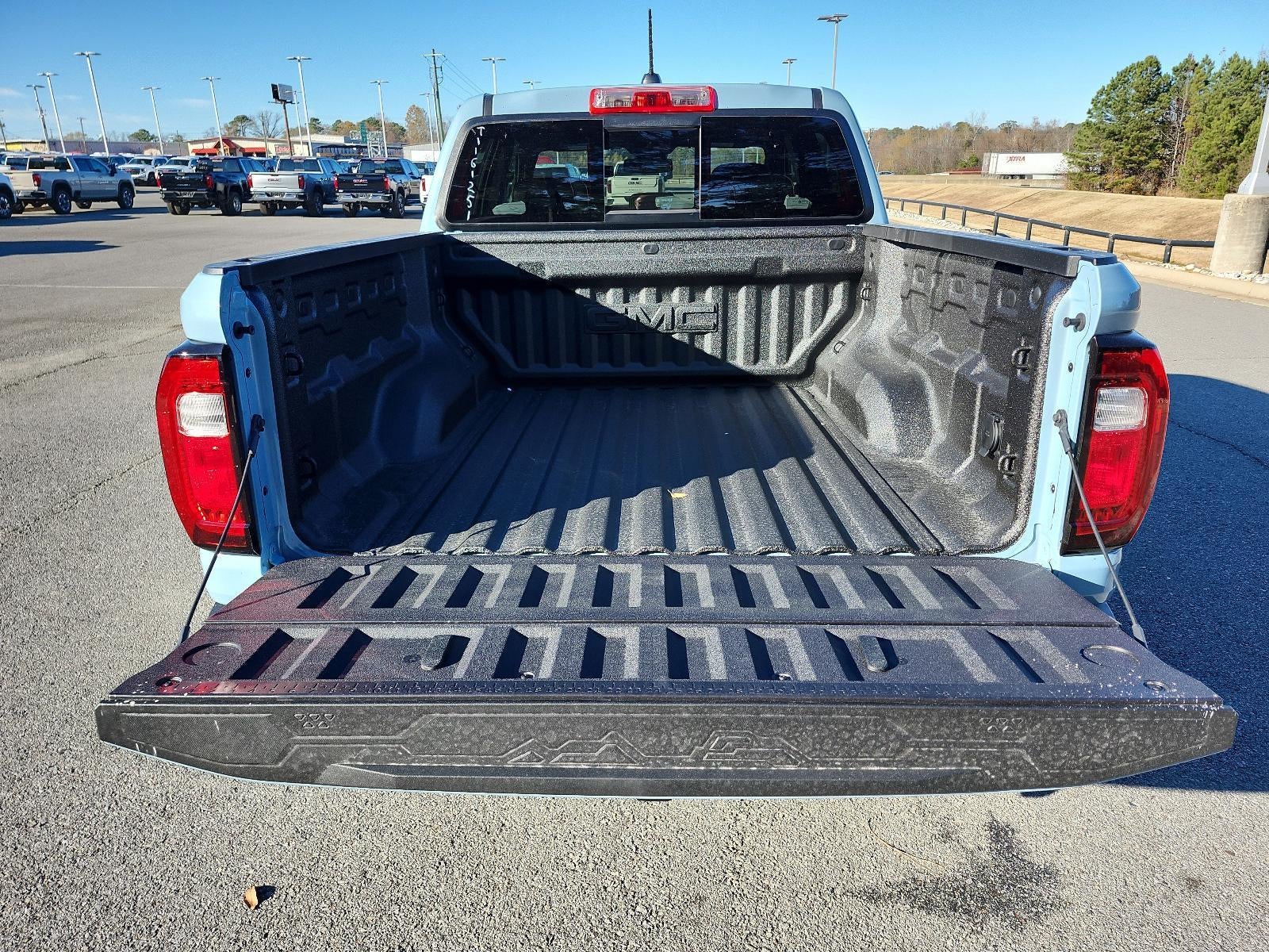 2026 GMC Canyon Crew Cab Short Box 4-Wheel Drive Denali