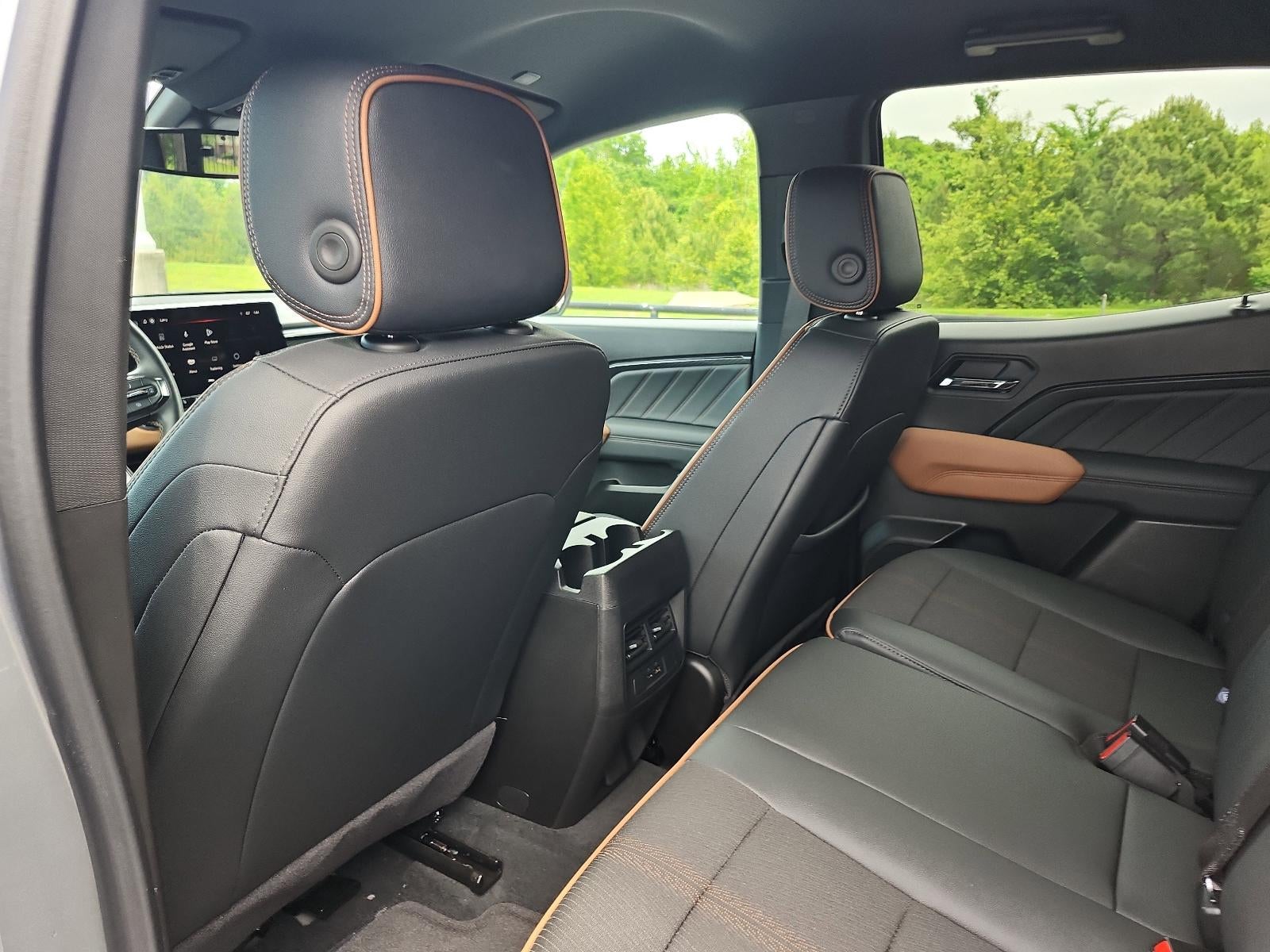 2024 GMC Canyon 4WD AT4
