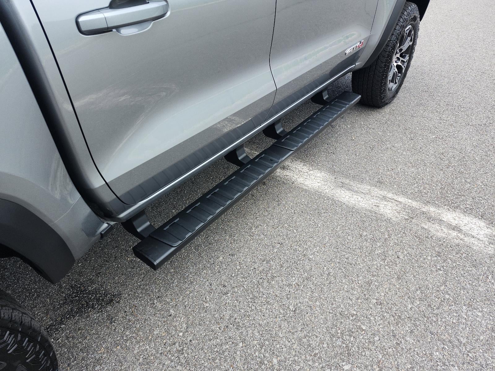 2024 GMC Canyon 4WD AT4