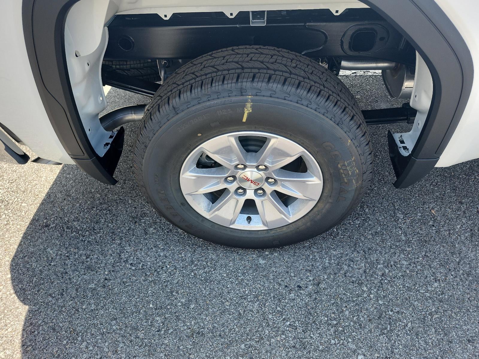 2026 GMC Sierra 1500 Crew Cab Short Box 2-Wheel Drive Pro