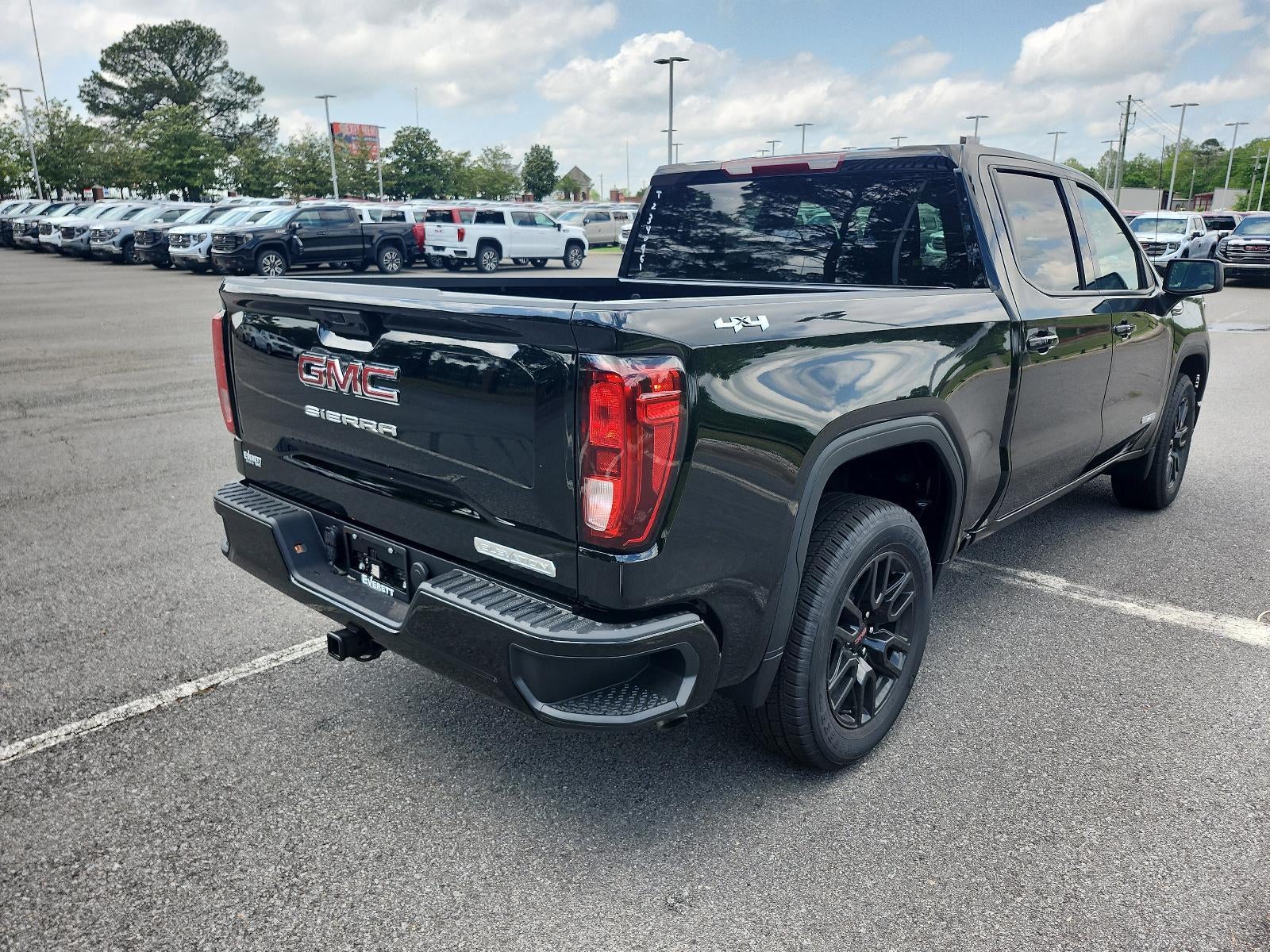 2026 GMC Sierra 1500 Crew Cab Short Box 4-Wheel Drive Elevation 3VL