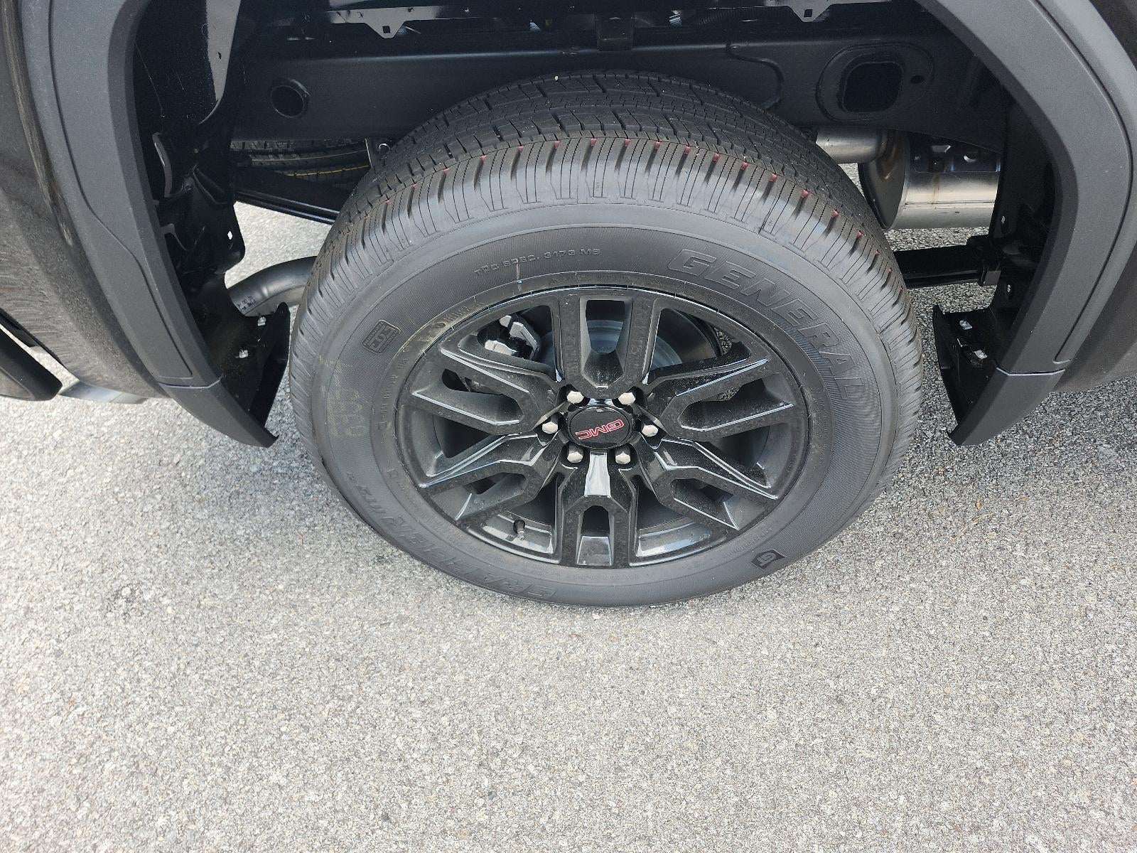2026 GMC Sierra 1500 Crew Cab Short Box 4-Wheel Drive Elevation 3VL