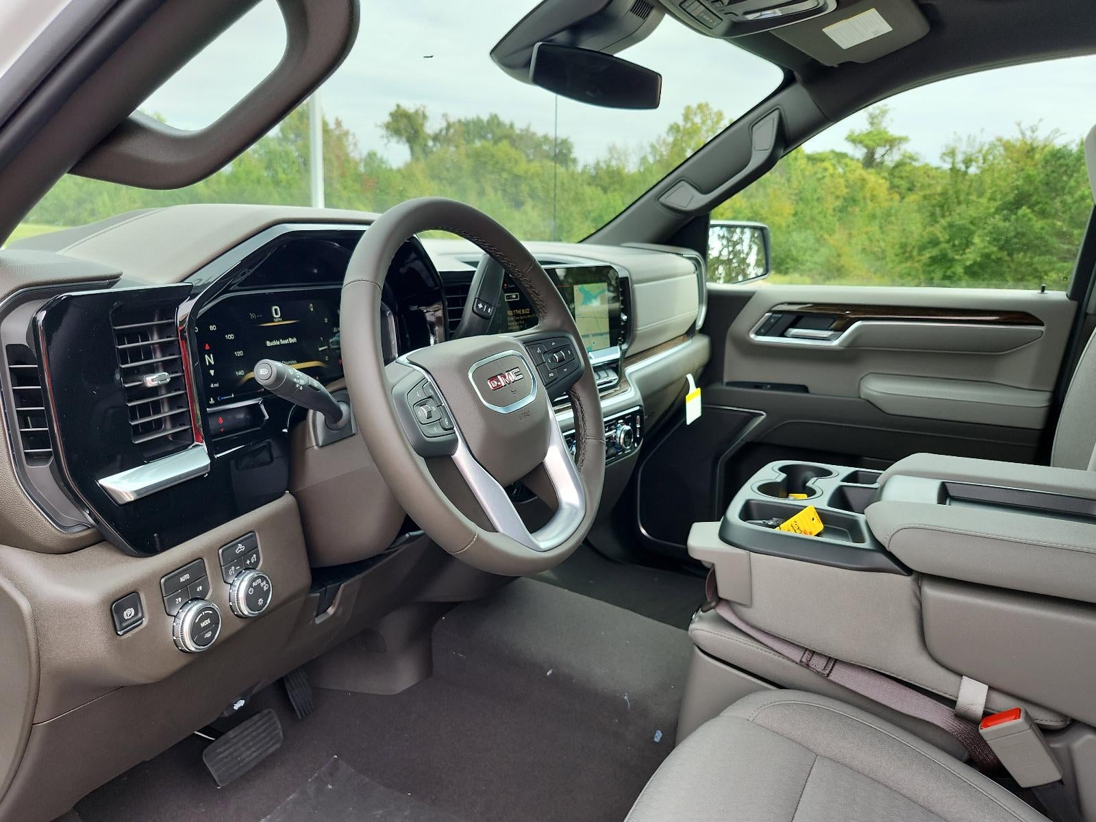 2026 GMC Sierra 1500 Double Cab Standard Box 4-Wheel Drive SLE