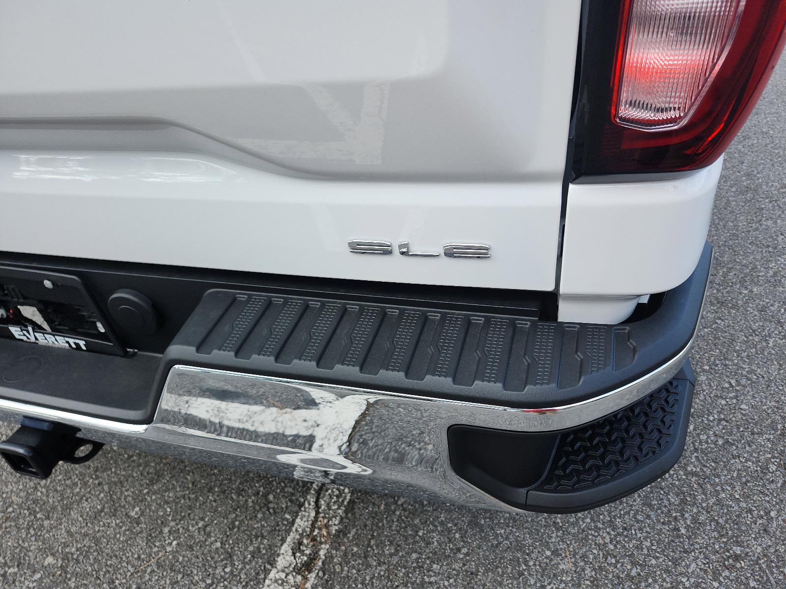 2026 GMC Sierra 1500 Double Cab Standard Box 4-Wheel Drive SLE